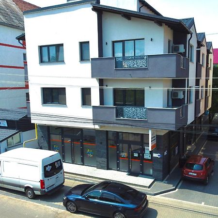 Astar Apartments - Extra Large Rădăuţi Εξωτερικό φωτογραφία