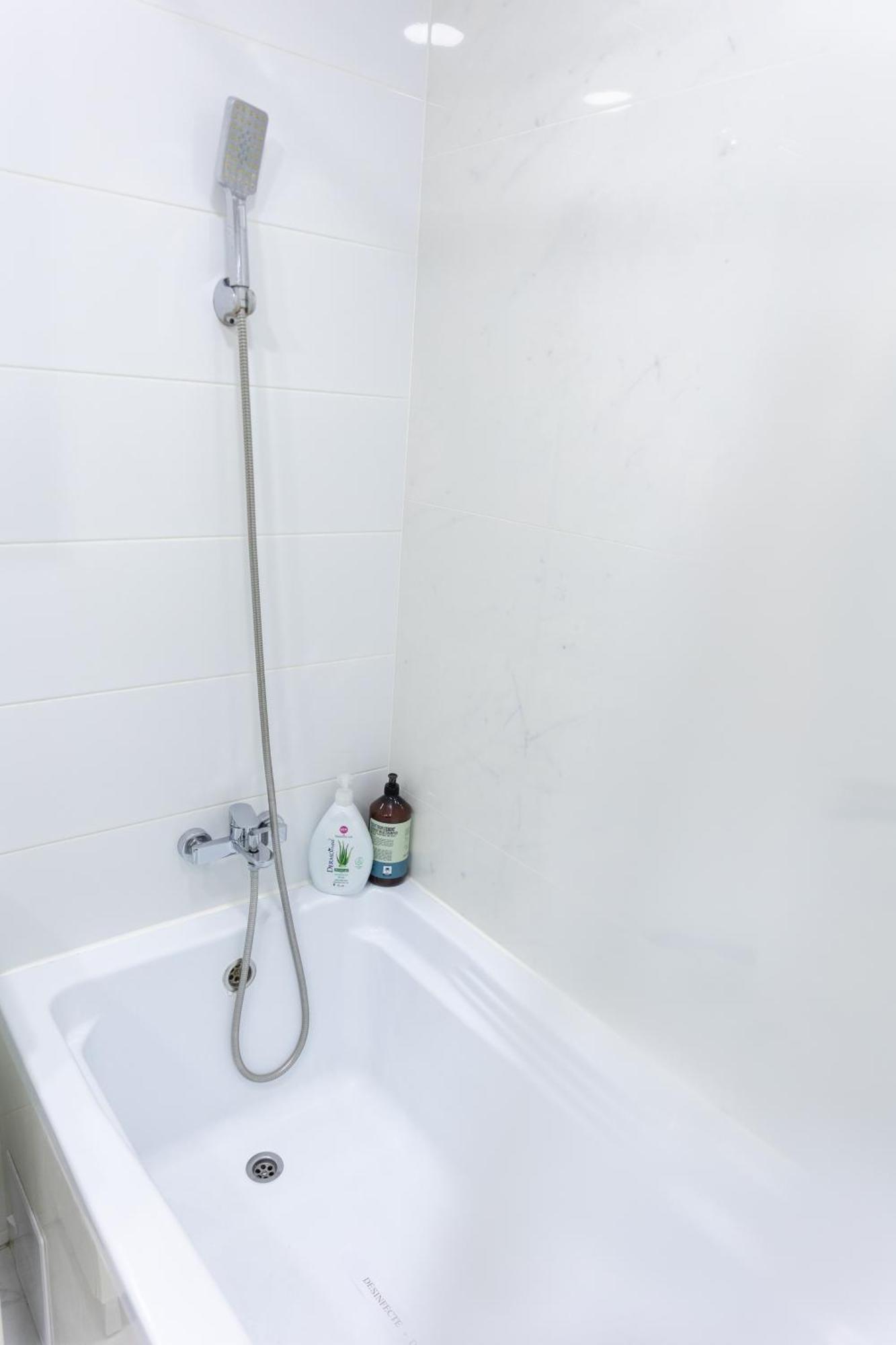 Astar Apartments - Extra Large Rădăuţi Εξωτερικό φωτογραφία